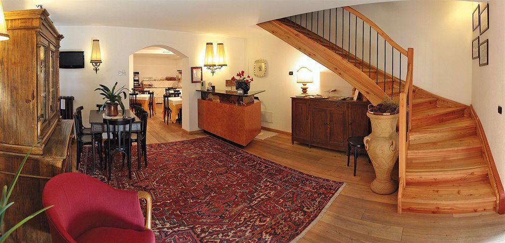 Albergo Aprica Garni Ngoại thất bức ảnh