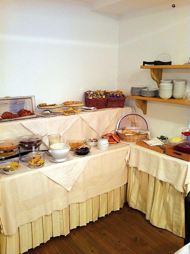 Albergo Aprica Garni Ngoại thất bức ảnh
